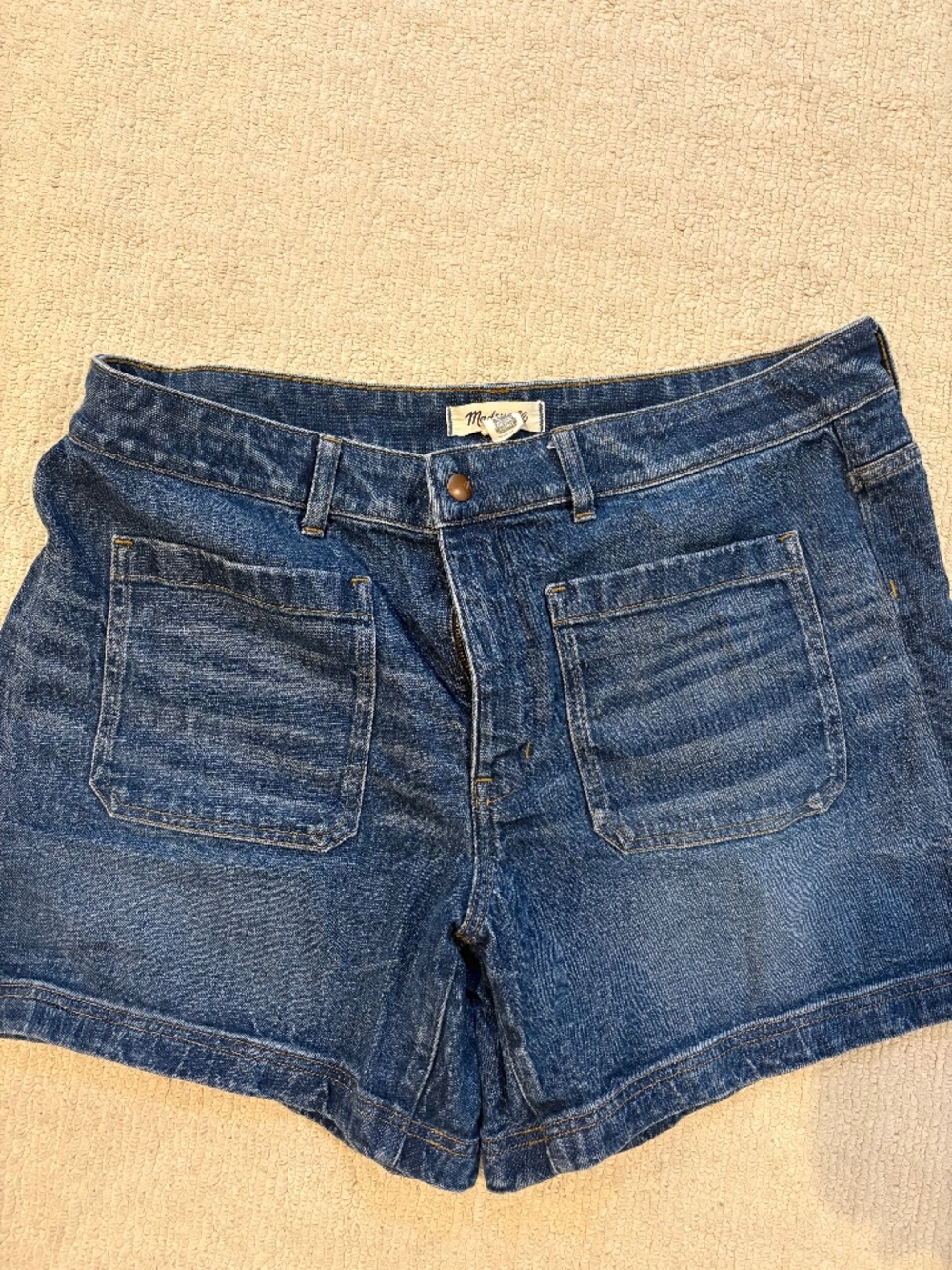 Madewell denim shorts - Picture 1 of 2